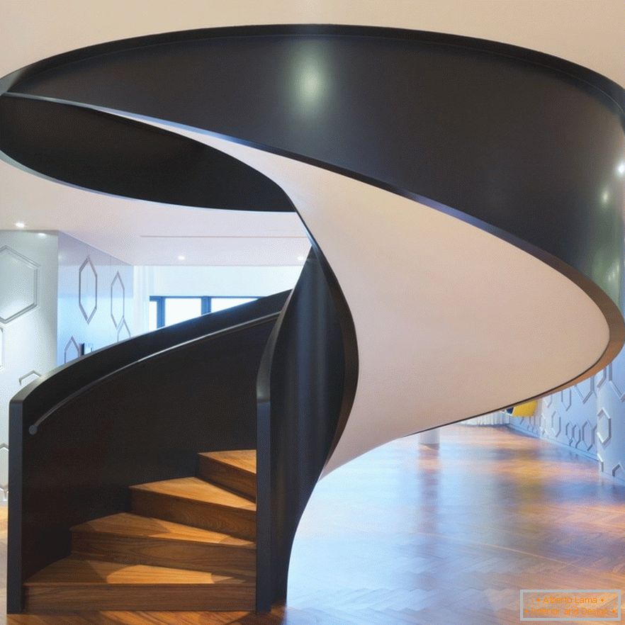 Spiralna stubišta elegantnog studio apartmana u Pekingu