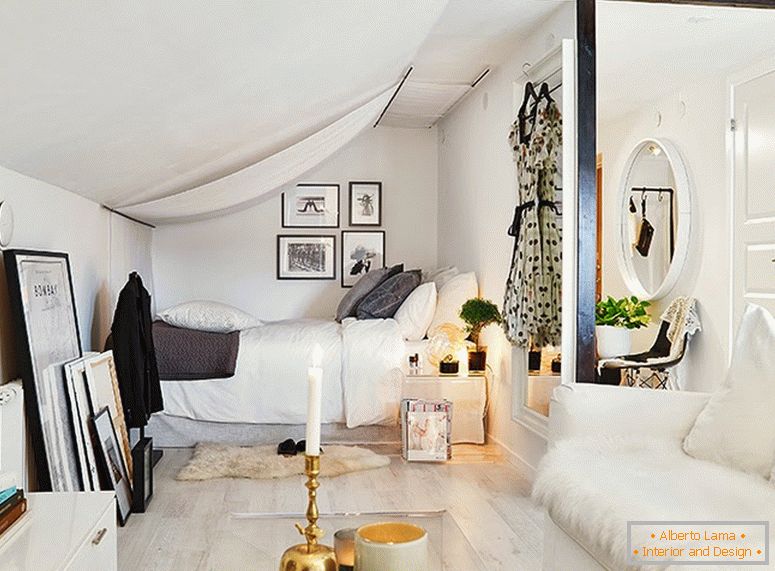 Bijeli studio apartman u potkrovlju